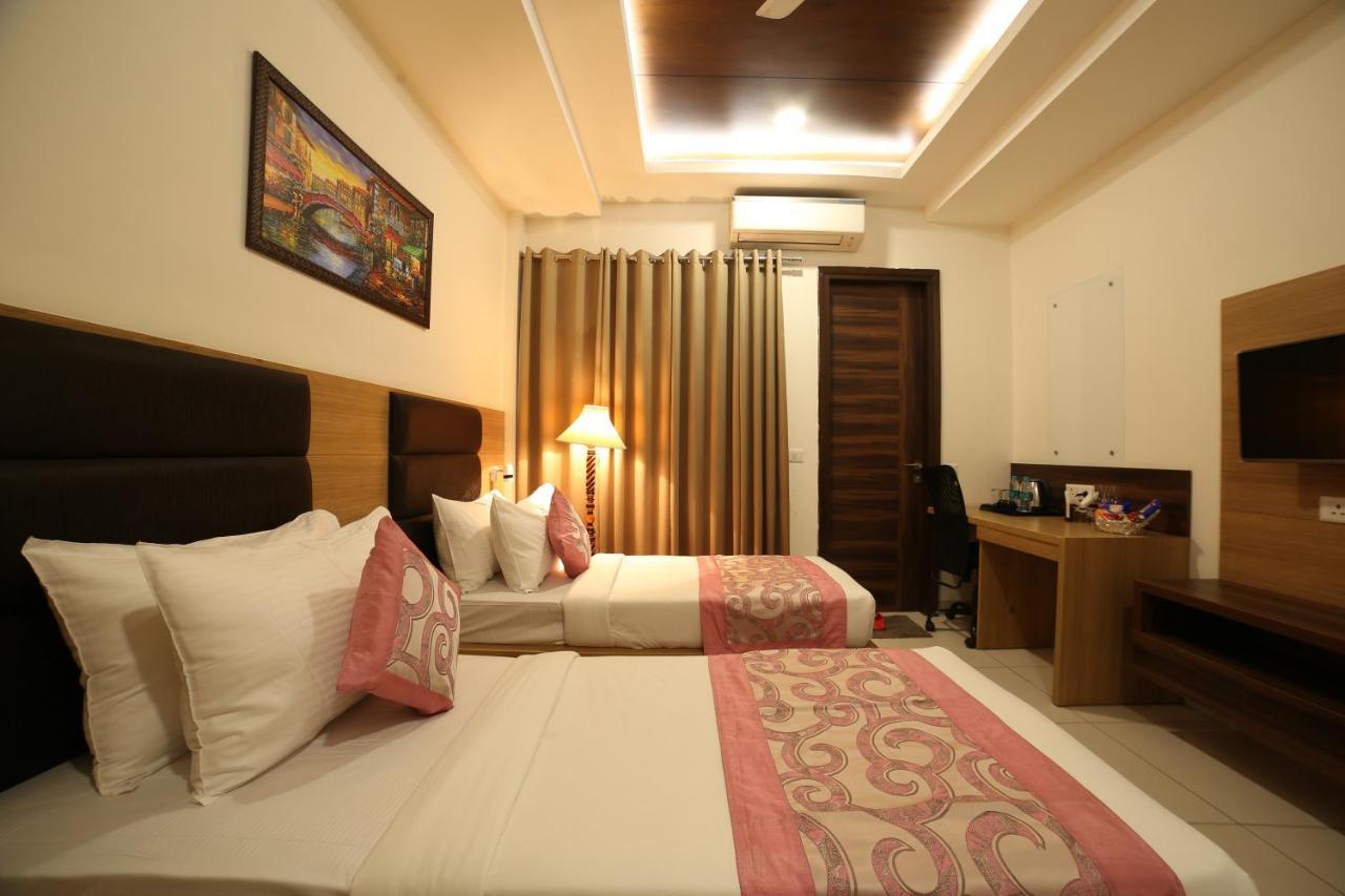 Hotel Grand Regency By Jmd Group Near Delhi Igi Airport New Delhi Bagian luar foto